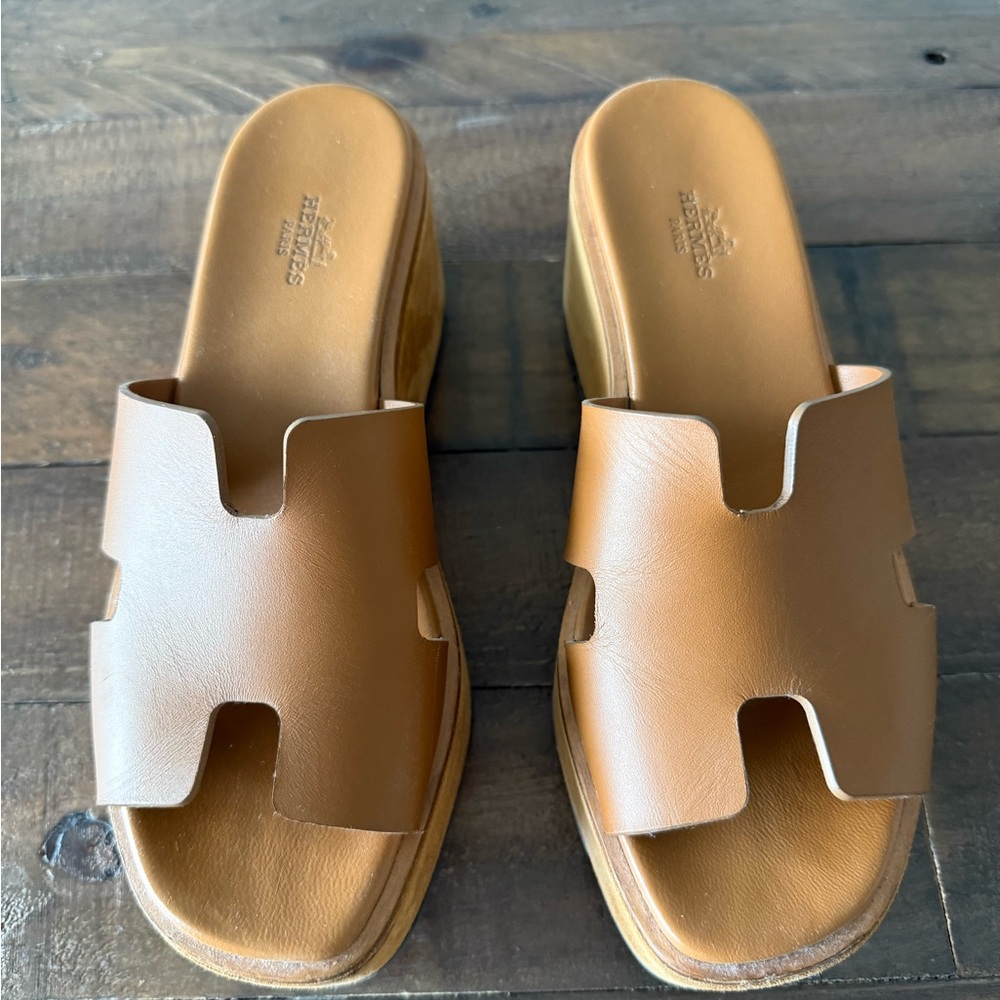 Hermès Calfskin Suede Goatskin Eze 30 Sandals Marron Glaise Size 38
